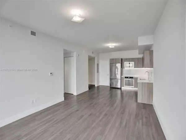 Aventura, FL 33180,2960 NE 207th St #1108