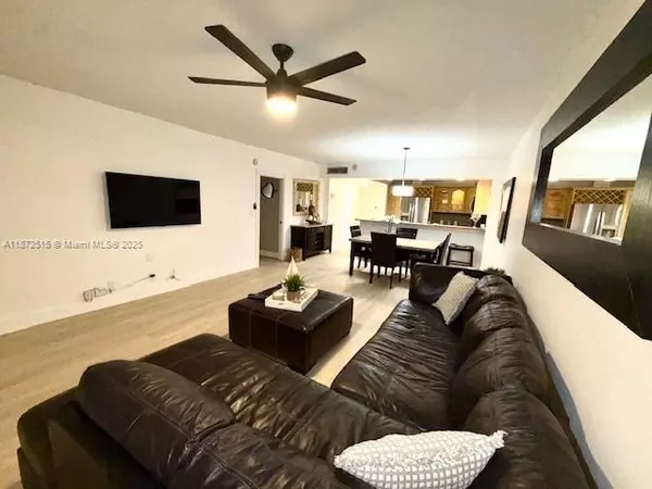 Hollywood, FL 33019,3725 S Ocean Dr #605