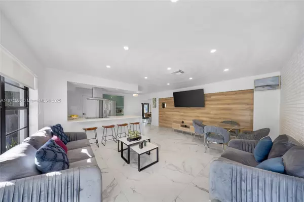 11420 NE 4th Ave, Miami, FL 33161