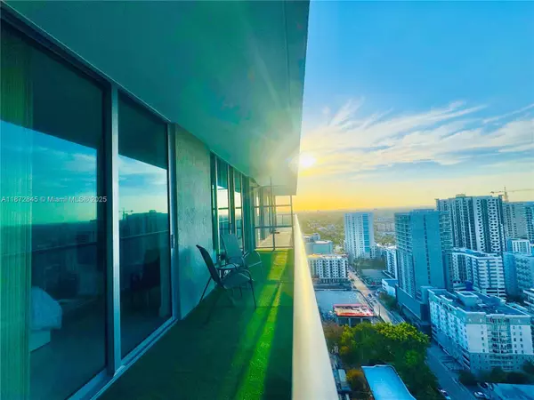 Miami, FL 33130,79 SW 12th St #3211-S