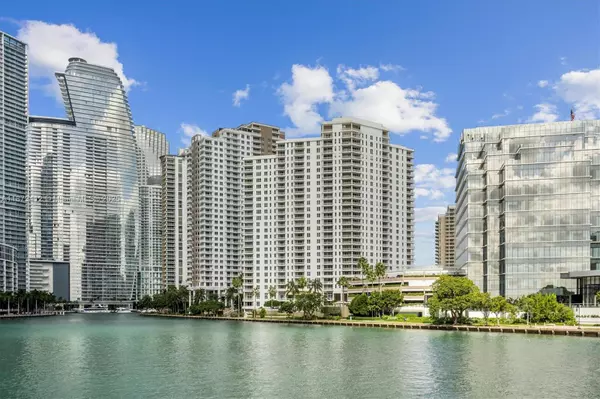 Miami, FL 33131,701 Brickell Key Blvd #1106