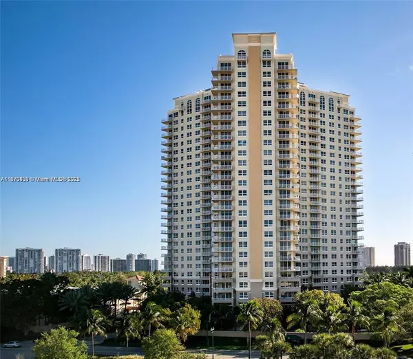 19501 W Country Club Dr #701, Aventura, FL 33180