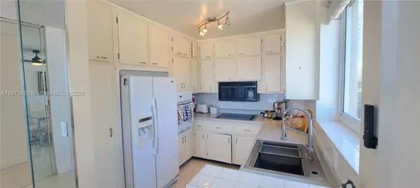 Fort Lauderdale, FL 33304,345 N Fort Lauderdale Beach Blvd #202