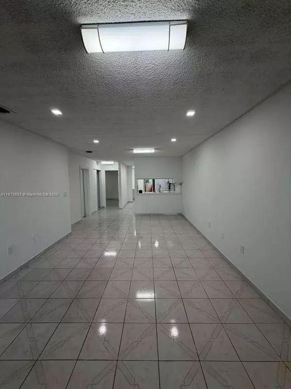 Hialeah, FL 33012,6538 W 2nd Ct #5-A