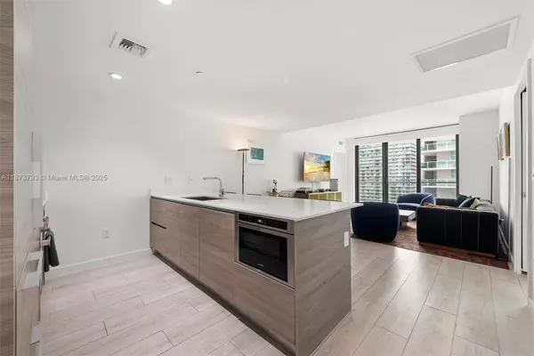 Miami, FL 33130,1300 S Miami Ave #2311