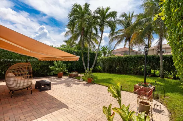1433 Sabal Trl, Weston, FL 33327