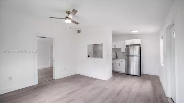 Fort Lauderdale, FL 33311,720 NW 4th Ave #4