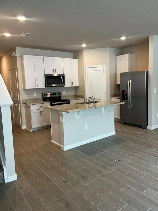 Fort Pierce, FL 34982,478 Salisbury Cir