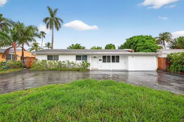 3045 NE 16th Ave, Oakland Park, FL 33334