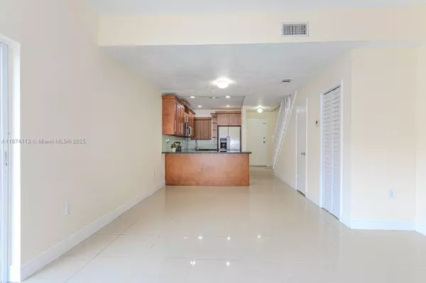 Hialeah, FL 33016,5698 W 25th Ct #5698