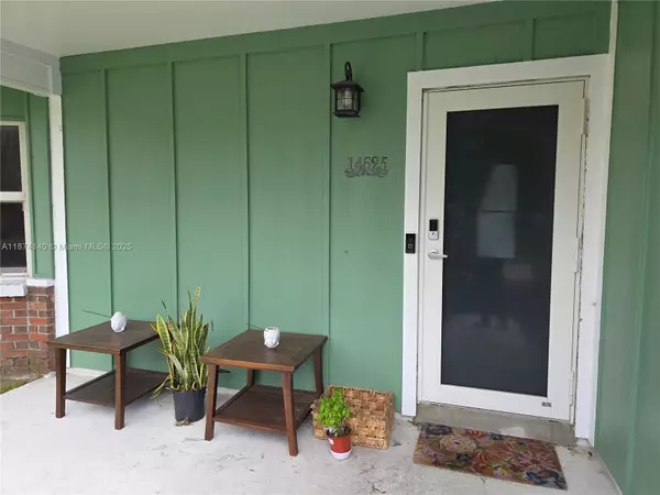 Miami, FL 33186,14625 SW 143rd Place Cir