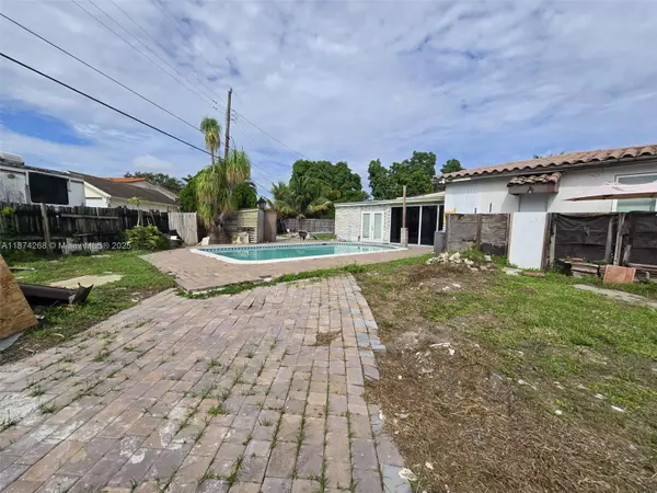 Hialeah, FL 33012,110 W 53rd St