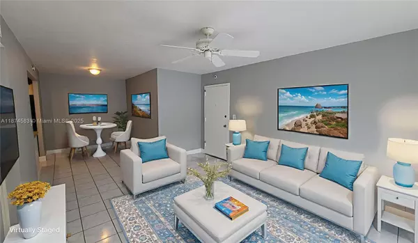 1 Jacaranda Country Club Dr #104, Plantation, FL 33324