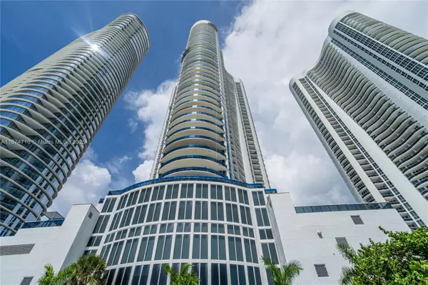15811 Collins Ave #2407, Sunny Isles Beach, FL 33160