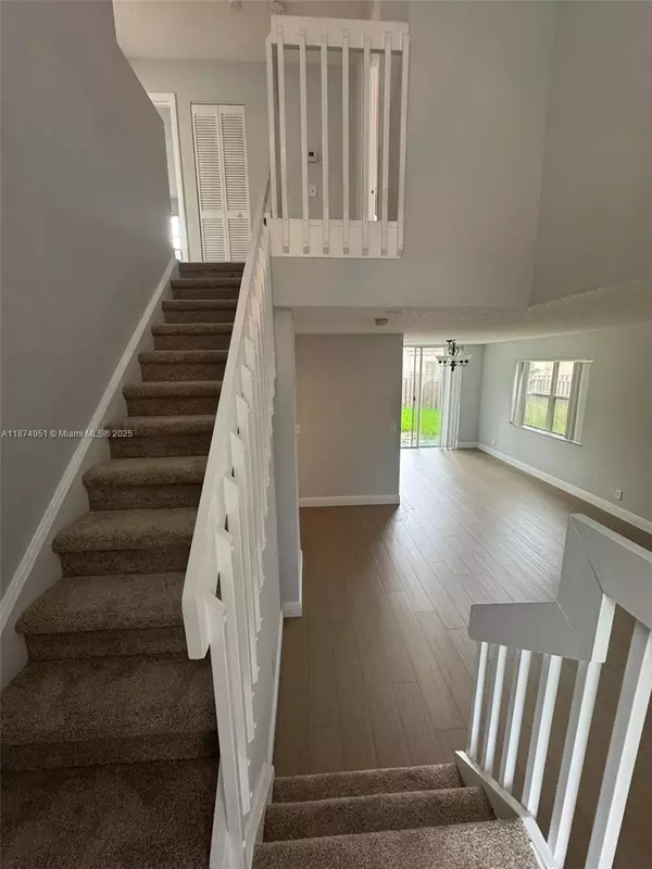 Plantation, FL 33322,10931 NW 12th Pl