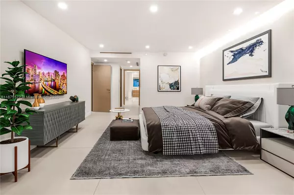 Aventura, FL 33160,3301 NE 183rd St #503