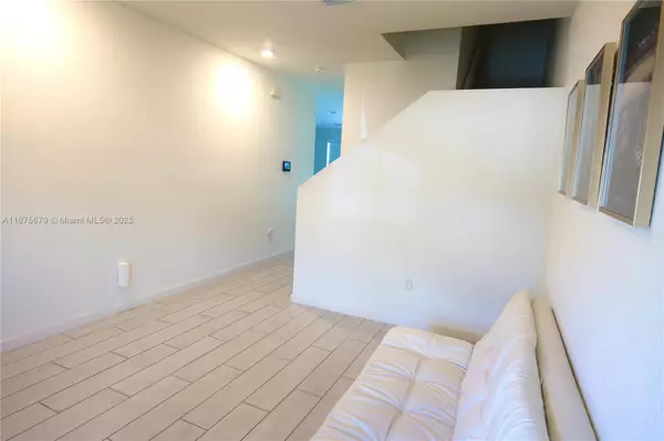 Homestead, FL 33034,754 SE 16th Ct