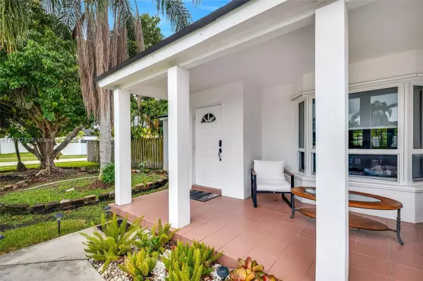 Miami, FL 33177,15450 SW 143rd Ave