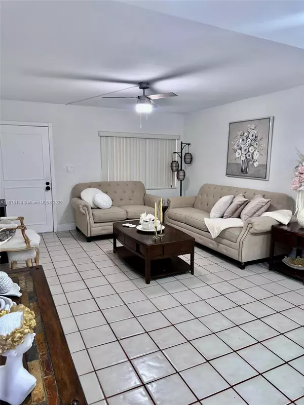 Miami, FL 33183,8420 SW 133rd Ave Rd #123