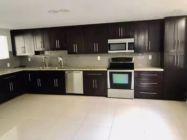 Aventura, FL 33180,20381 NE 30th Ave #206-7