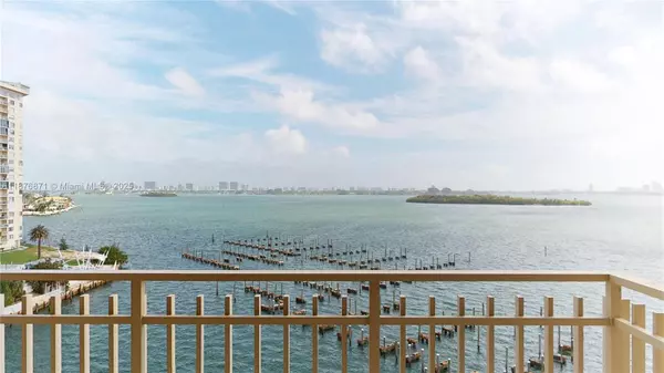 Miami, FL 33181,11113 Biscayne Blvd #757