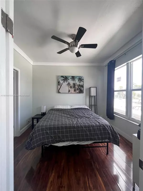 Miami Beach, FL 33139,1320 Drexel Ave #301
