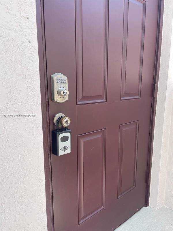 Miami, FL 33196,9203 SW 170th Ct #Upstairs