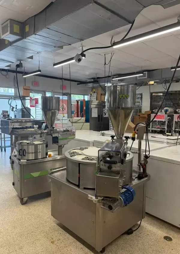 0 N NA, Hallandale Beach, FL 33009