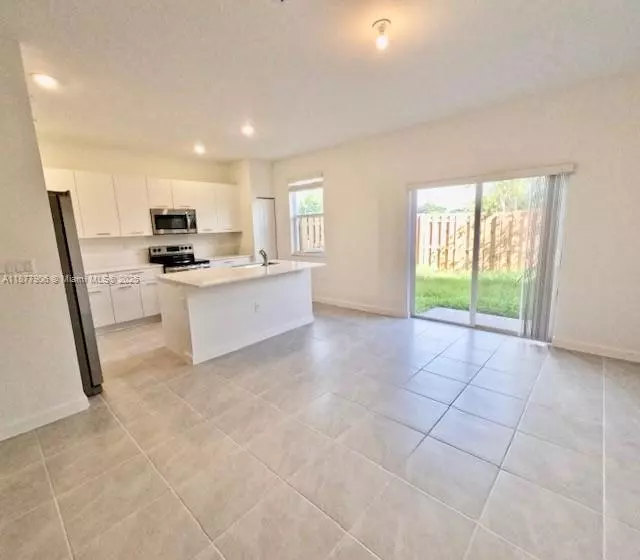 Miami, FL 33167,12517 NW 23rd Pl