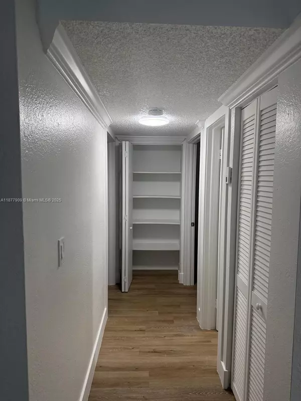 Miami, FL 33183,8420 SW 133rd Ave Rd #315