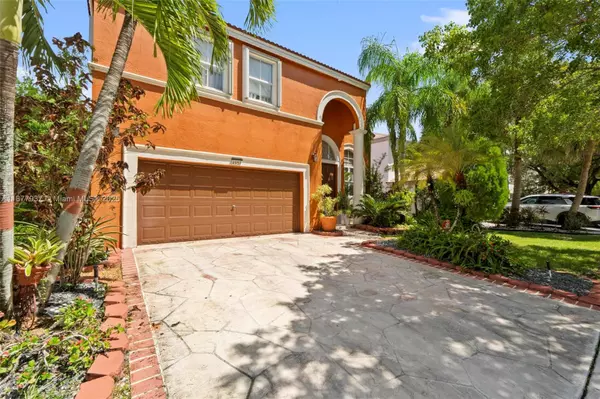 Miramar, FL 33027,4957 SW 162nd Ave