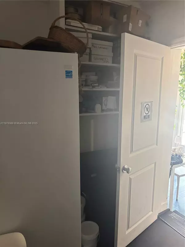 Miami Beach, FL 33139,1239 Alton Rd #3