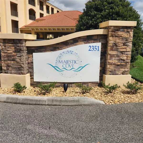 Sebring, FL 33875,2351 Lakeview Dr #114