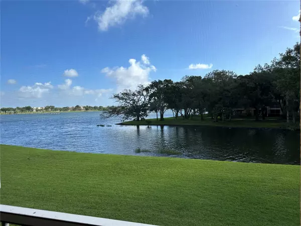 Oakland Park, FL 33309,2627 NW 33rd St #2209