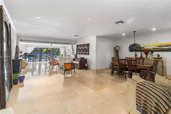 Miami Beach, FL 33141,1710 Cleveland Rd