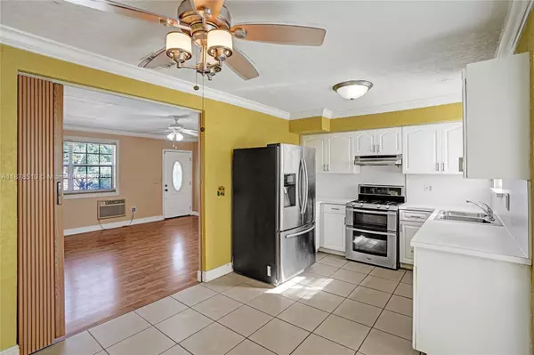 Miami Gardens, FL 33169,18010 NW 6th Ave