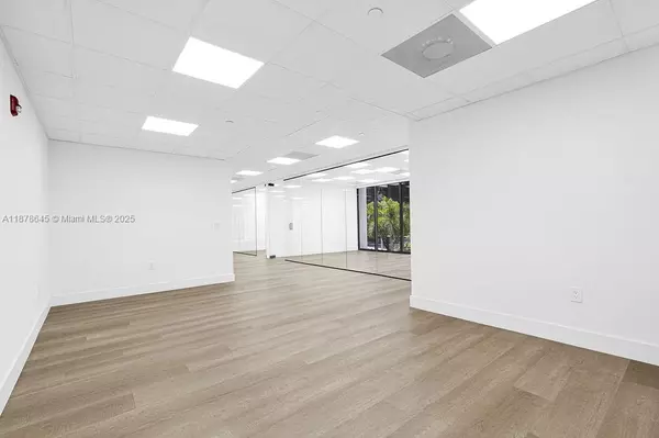 Miami, FL 33131,1110 Brickell Ave #310A