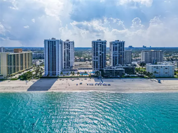 Hollywood, FL 33019,2201 S Ocean Dr #407