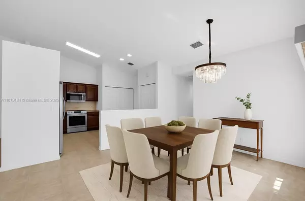 Delray Beach, FL 33484,6082 Heliconia Rd