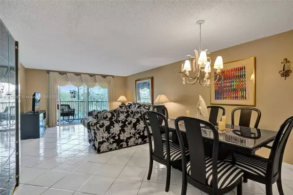 Pembroke Pines, FL 33027,1151 SW 128th Ter #410D