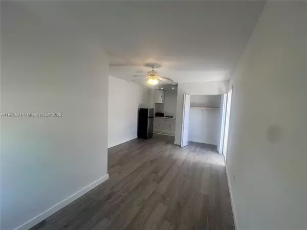 Miami, FL 33157,11012 SW 162nd Ter #1