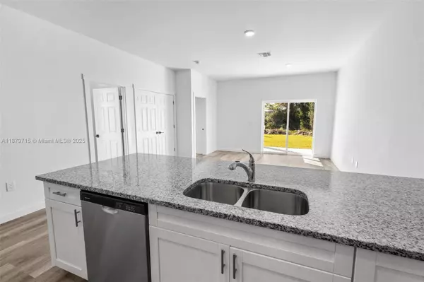 Lehigh Acres, FL 33973,4417 28TH ST SW #4417