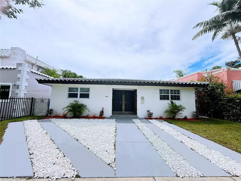 1666-1668 SW 9th St, Miami, FL 33135