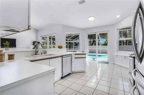 Pembroke Pines, FL 33029,17870 NW 14th St