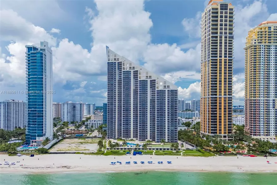 17555 Collins Ave #UP-7, Sunny Isles Beach, FL 33160