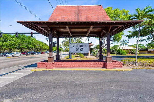 Lauderdale Lakes, FL 33313,2901 NW 46th Ave #408