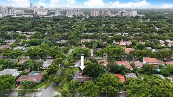 Coral Gables, FL 33134,1700 Segovia St