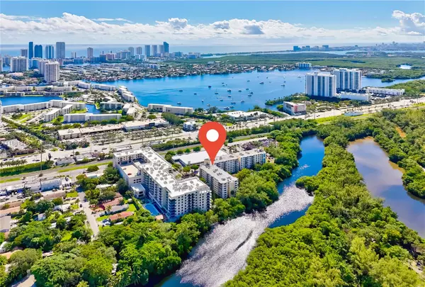 North Miami Beach, FL 33160,17890 W Dixie Hwy #314