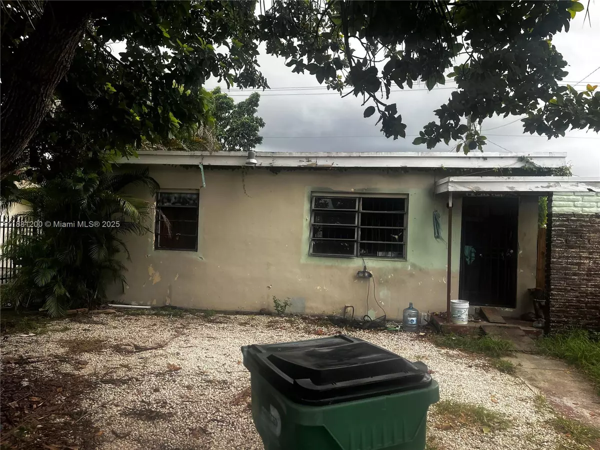 Miami, FL 33168,1132 NW 118th St