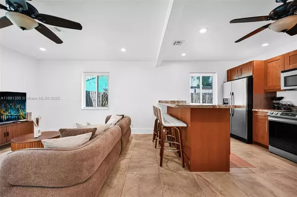 Fort Lauderdale, FL 33311,1328 N Andrews Ave #0
